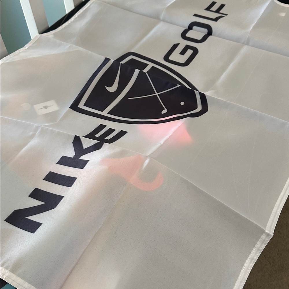 Nike Golf WhiteBanner with Black Logo⛳️ 2’X3’